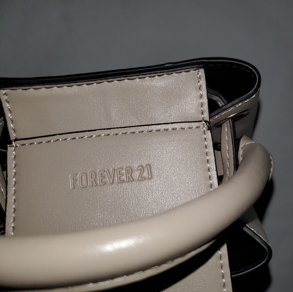 Forever 21 Mini Bucket Bag in Taupe - Picture 4 of 8